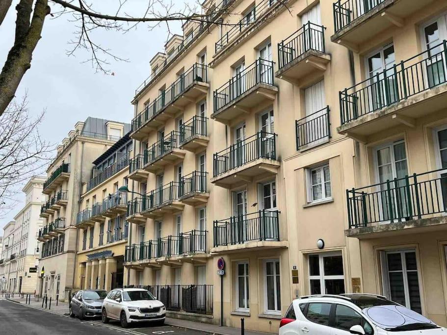 Appartement Familial 8 Personnes Proche De Disney Et Paris シェシー エクステリア 写真